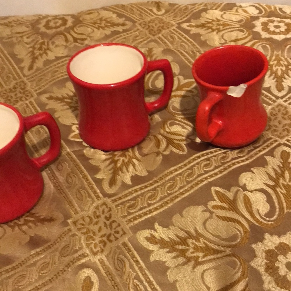 Mugs - Picture 2 of 3